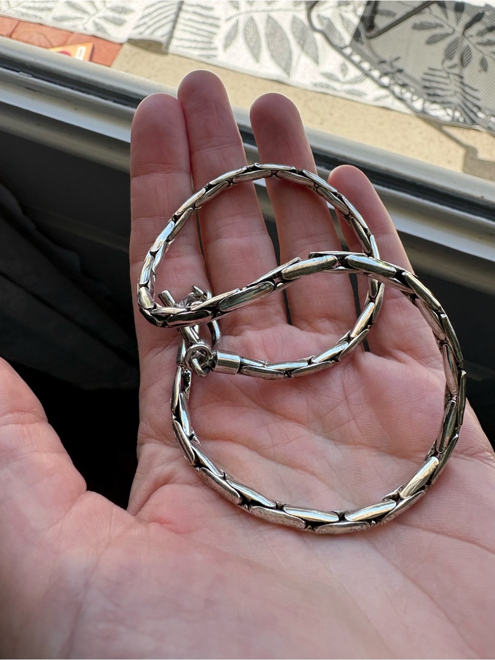 Vintage Sterling silver snake linked chain with toggle clasp- great condition